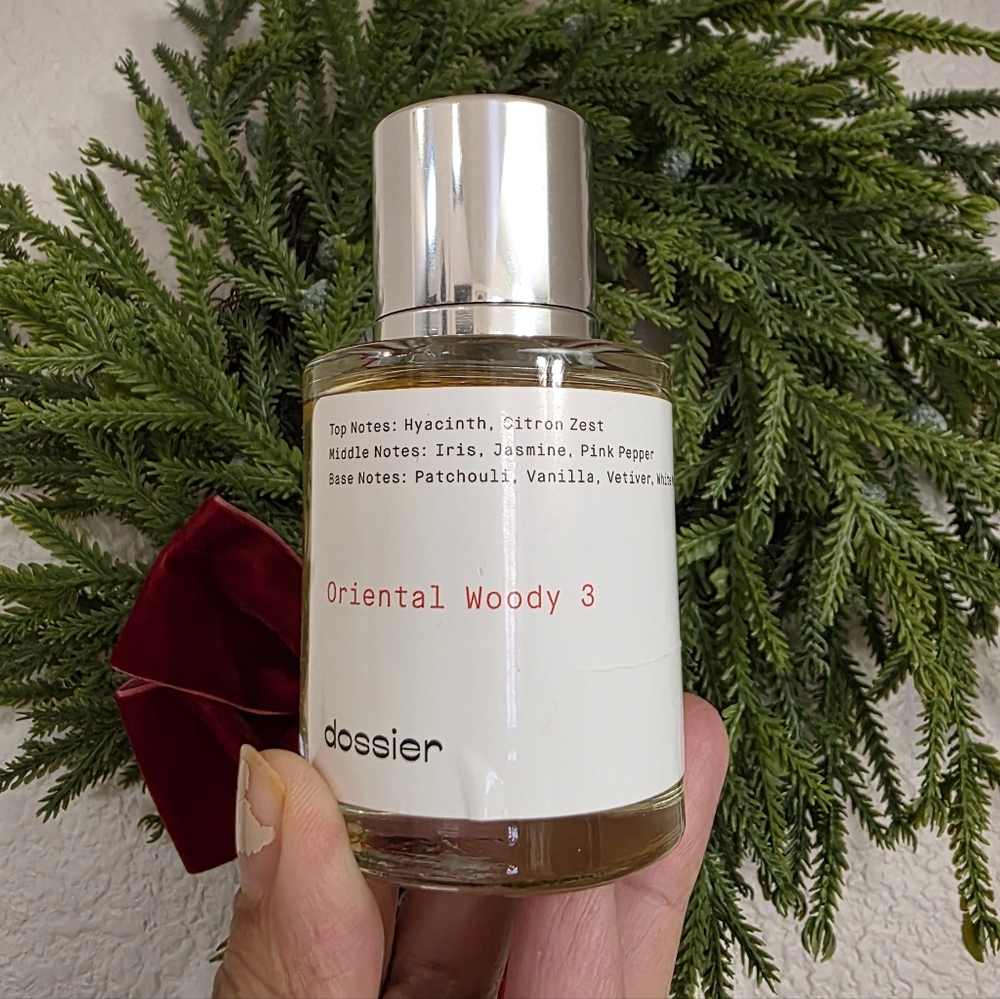 Dossier Oriental Woody 3